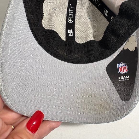 Kansas City Chiefs Super Bowl LIV Champions New Era 9Forty‎ Adjustable Hat - Picture 5 of 9